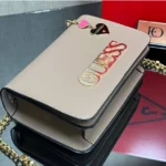 حقائب نسائية فاخرة